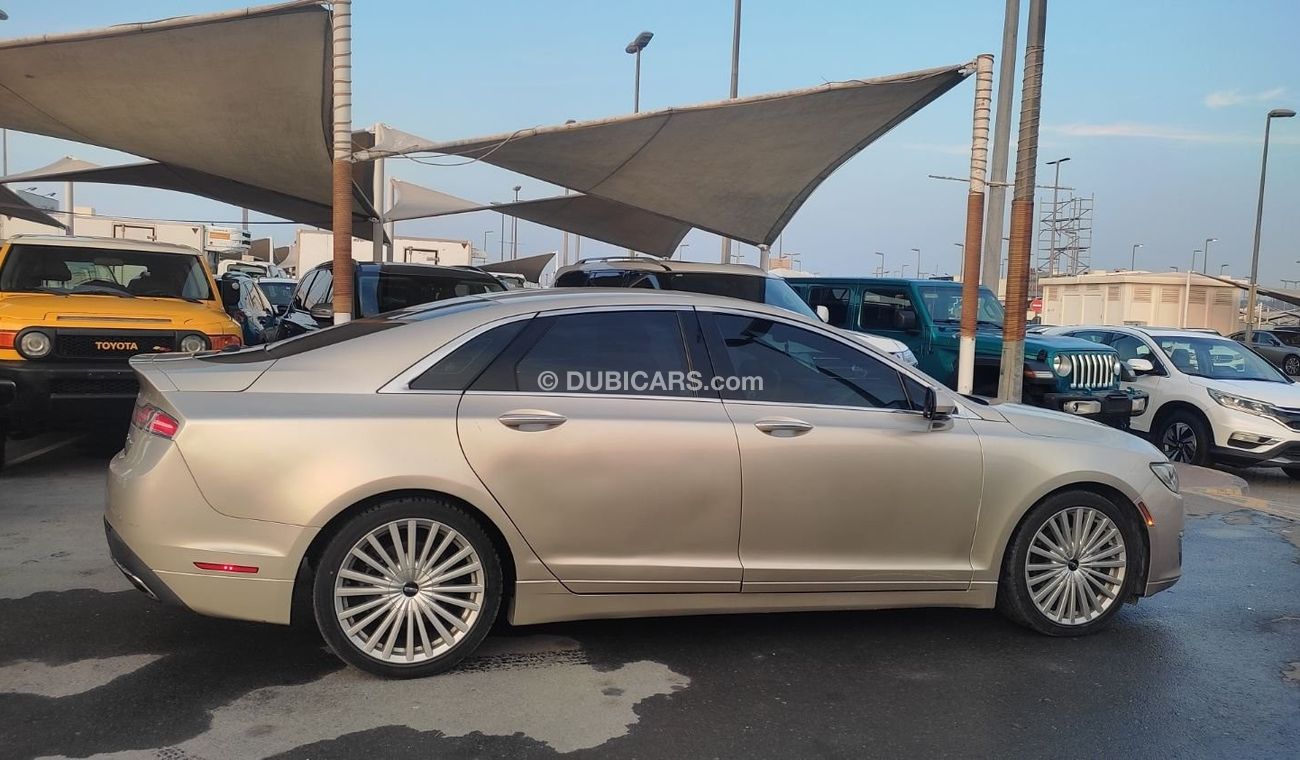 لينكولن MKZ سيليكت