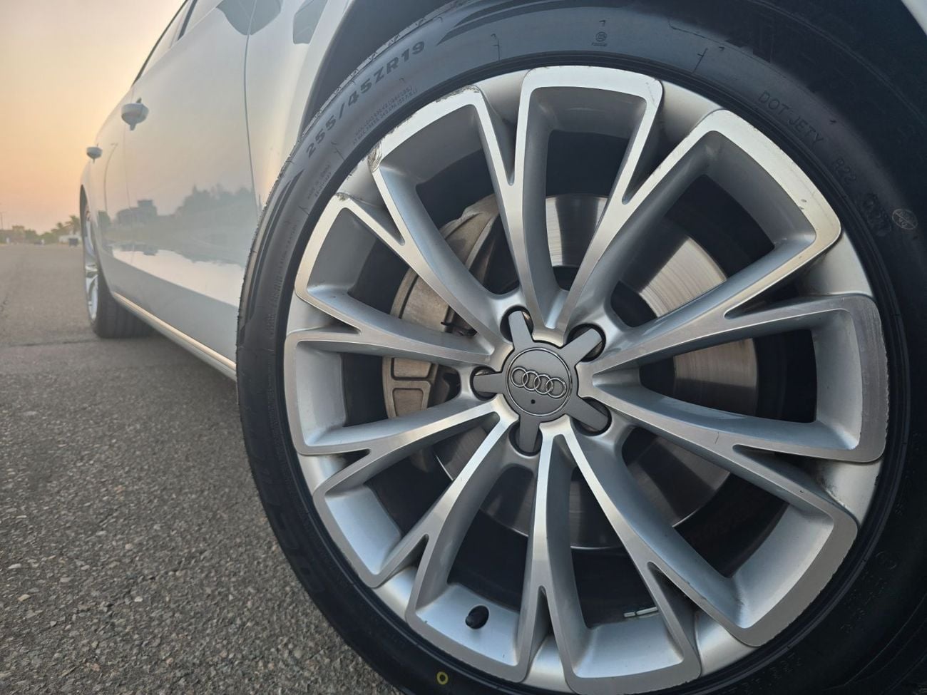 Audi A8 L 50 TFSI