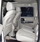 مرسيدس بنز G 550 EXCELLENT DEAL for our Mercedes Benz G550 ( 2024 Model ) in Grey Color American Specs