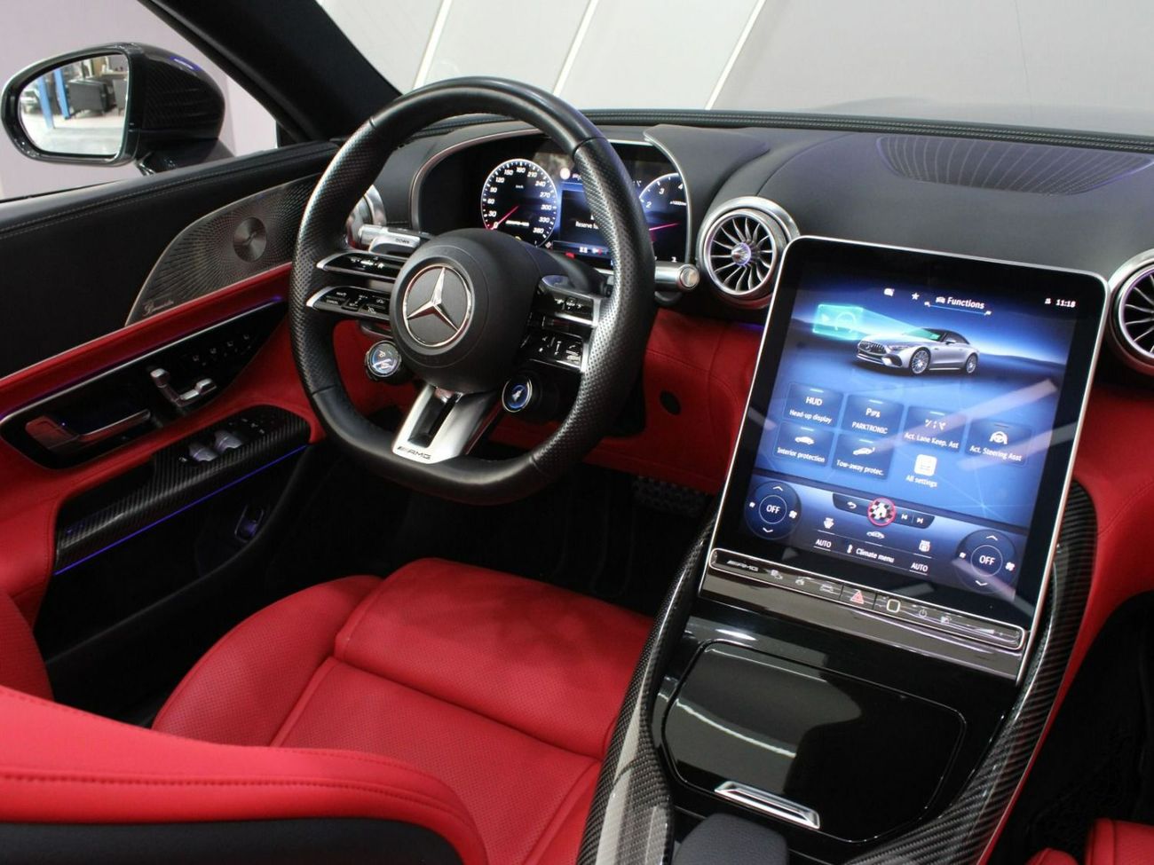 Mercedes-Benz SL 63 AMG Soft top Convertible