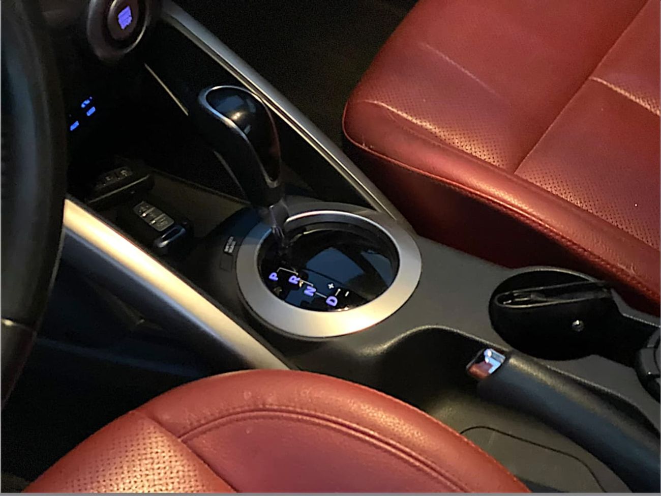 Hyundai Veloster GLS 1.6L