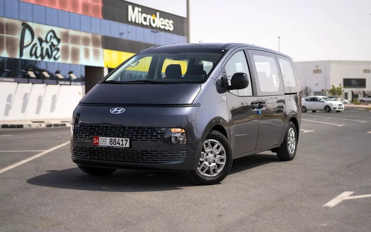 Hyundai Staria Comfort 3.5L (9 Seater)