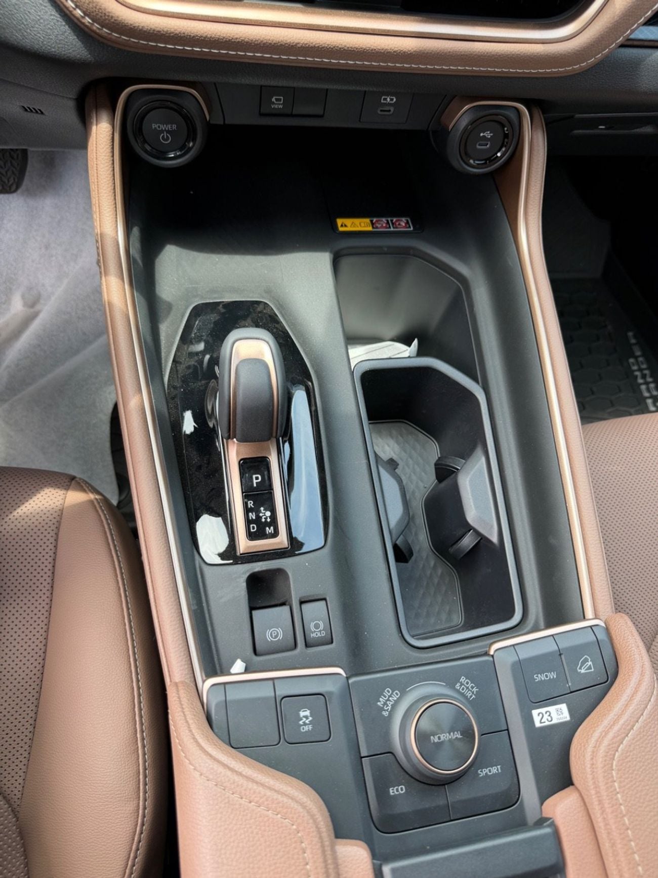 تويوتا جراند هايلاندر 