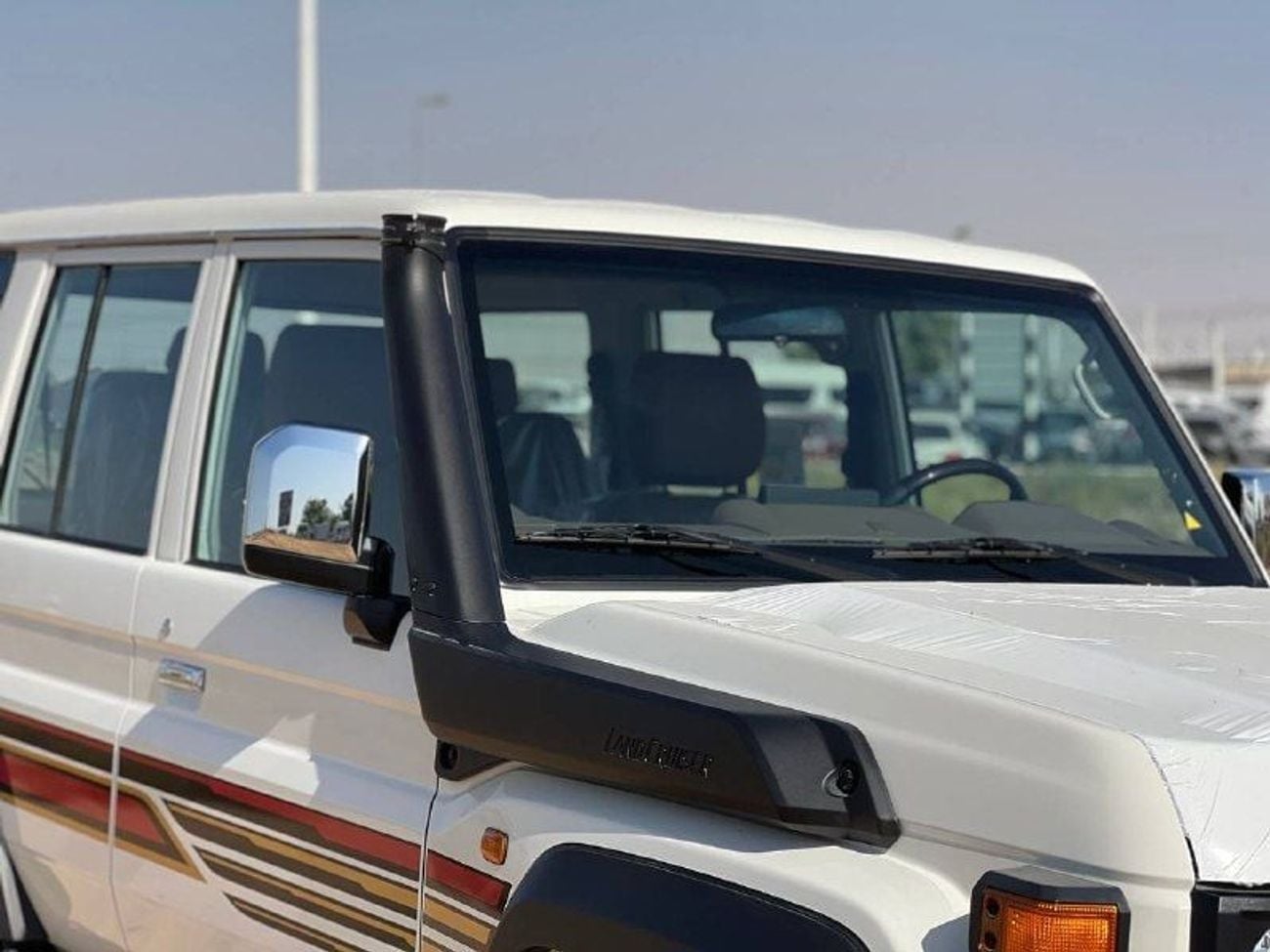 Toyota Land Cruiser 70 HT VXR LC76 4.0L PTR A/T // 2026 // FULL OPTION WITH FRIDDG , DVD&BACK CAMERA , CRUISE CONTROL // SP