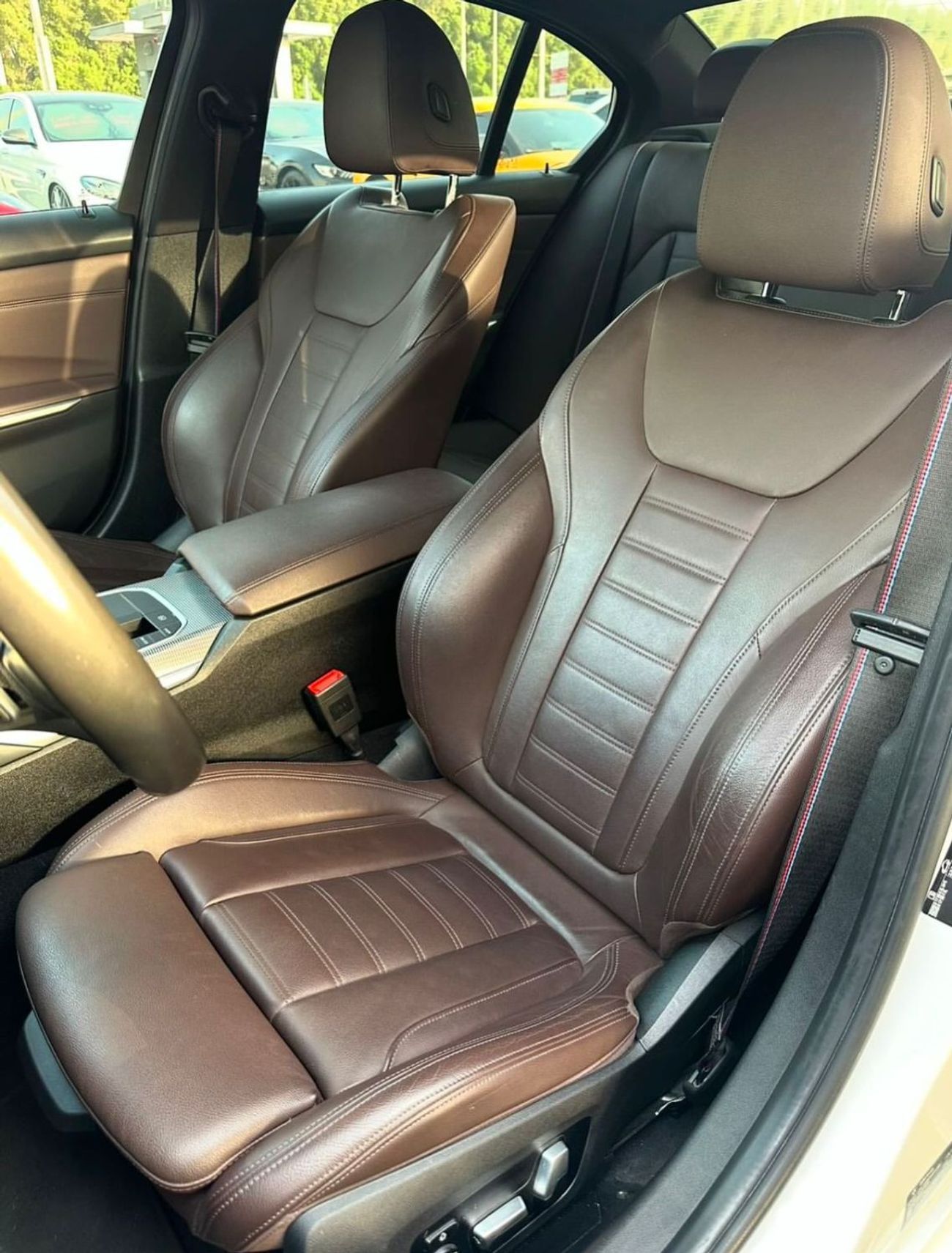 BMW 330i BMW 330i M PACKAGE 2020 GCC FULL OPTION PERFECT CONDITION FULL SERVICE HISTORY