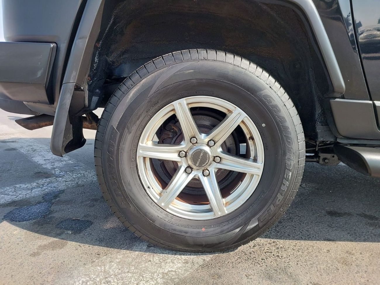 تويوتا إف جي كروزر (RAMADAN OFFER) TOYOTA FJ CRUISER SUV RHD 2013 MODEL 4.0 L PETROL AUTOMATIC(PM23149)