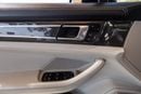 Porsche Panamera Turbo Sport Turismo 4.0L RWD
