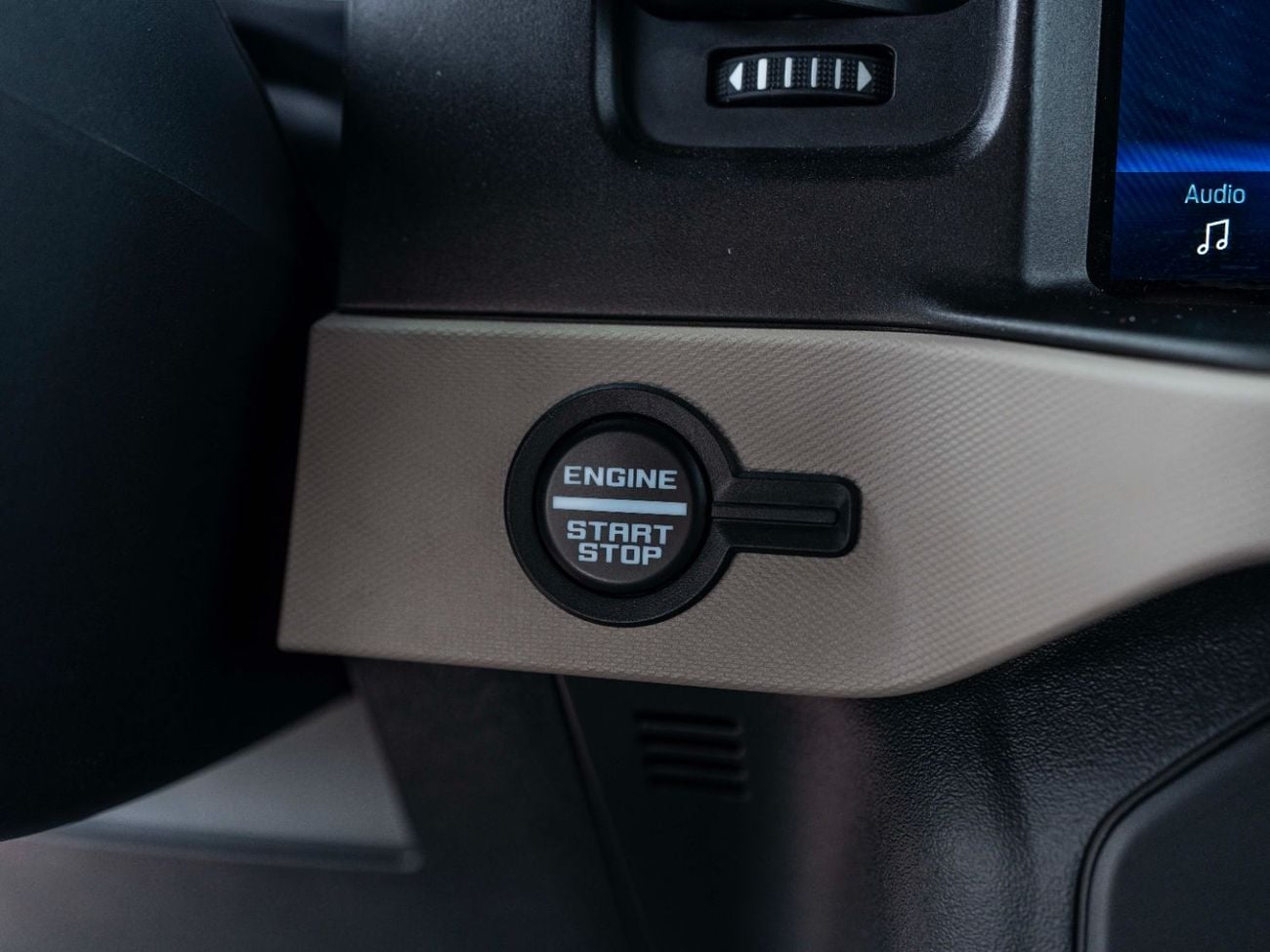 Ford Bronco Wildtrak 2.7L (4 Seater)