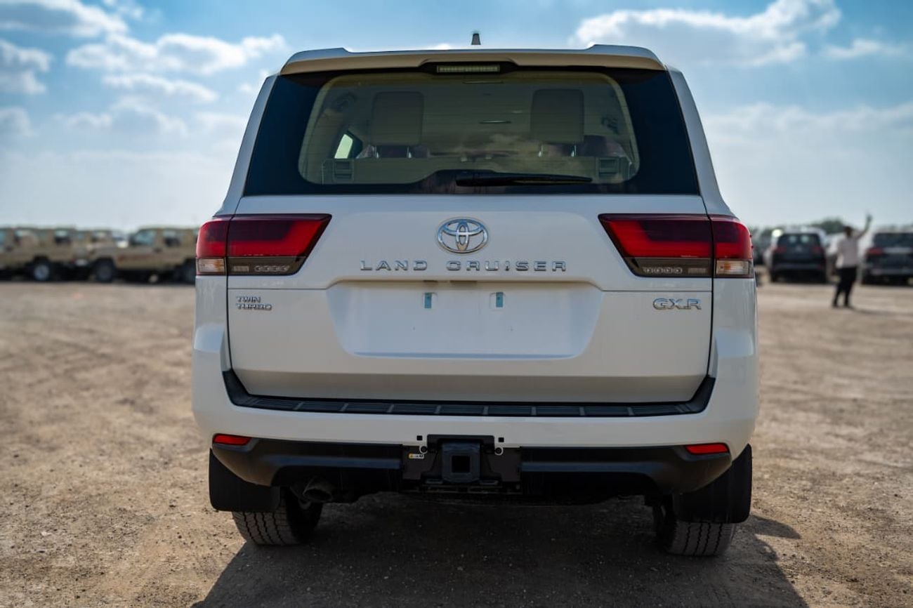 تويوتا لاند كروزر GXR 3.5L
