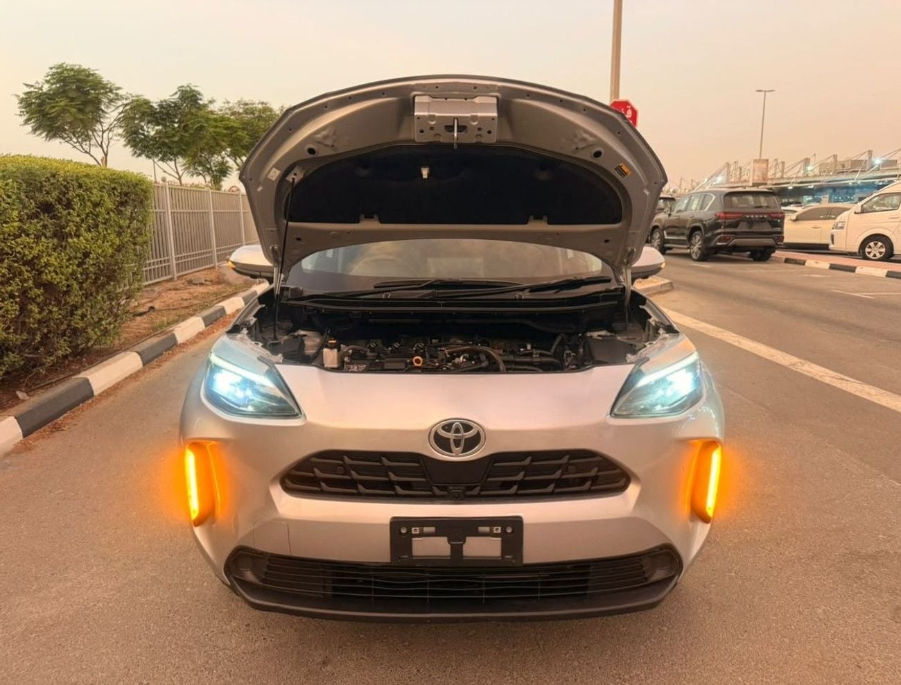 Toyota Yaris PUSH START ENGINE | CRUISE CONTROL | 360 VIEW CAMERA