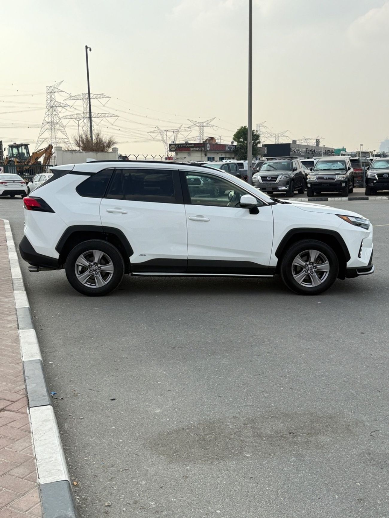 Toyota RAV4 RAV4 XLE Hybrid 4x4 AWD