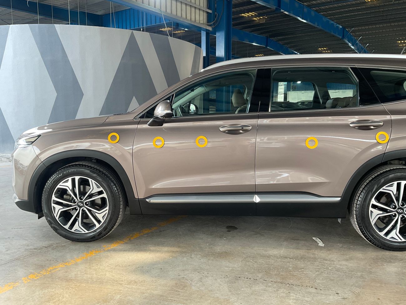 Hyundai Santa Fe Premium + | Carnival Sale • UP TO AED 20,000 OFF | Guaranteed Warranty | 0 Down Payment