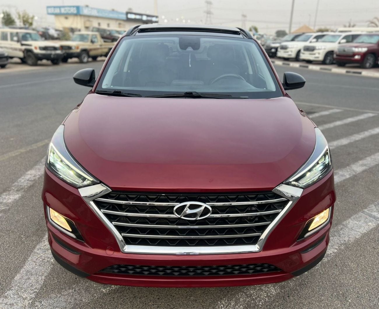 Hyundai Tucson 2021 Hyundai Tucson Black Edition Full Option Panoramic -  - 2.4L -V4 - AWD 4x4 - Trunk Auto Push St