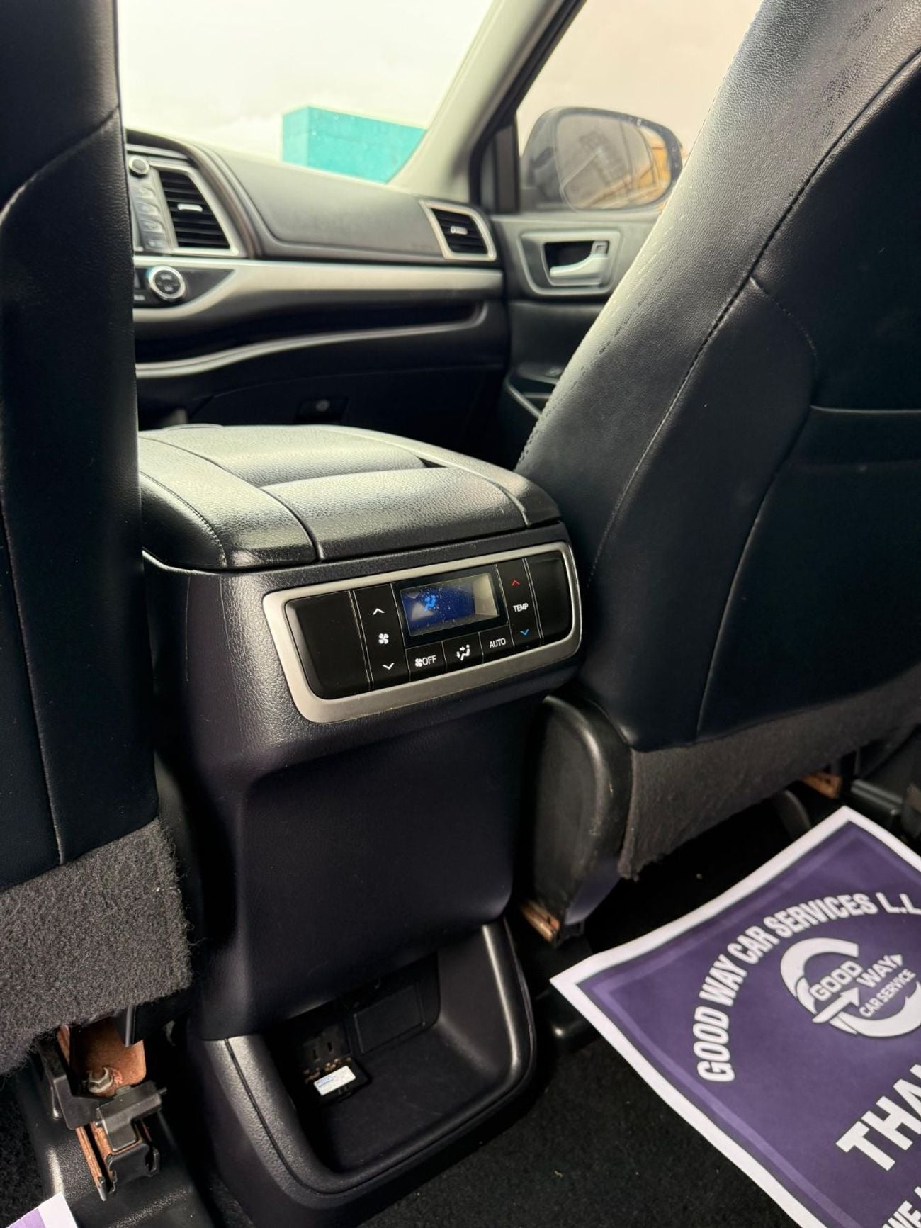 تويوتا هايلاندر 2016 TOYOTA HIGHLANDER XLE LIMITED MOONROOF 3.5 FULL OPTION AWD