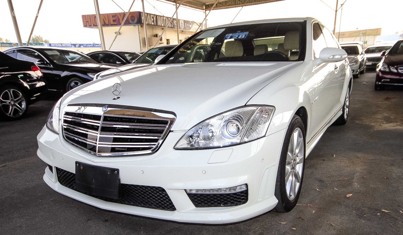 Mercedes-Benz S 550 L With S 65 Badge