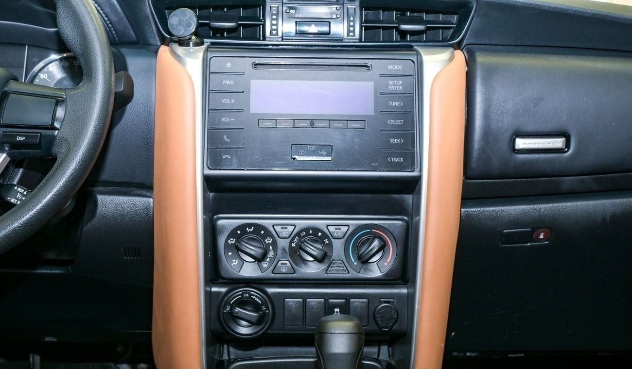 تويوتا فورتونر EXR