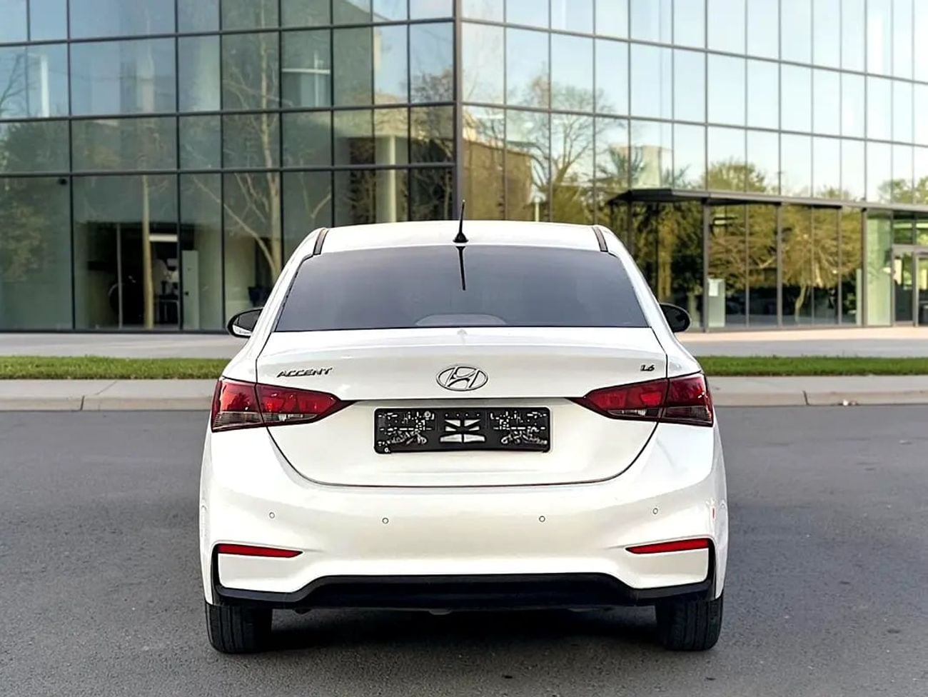 Hyundai Accent GL 1.4L (107 HP) Sedan 478 P.M | GL - GCC Specs - Excellent Condition