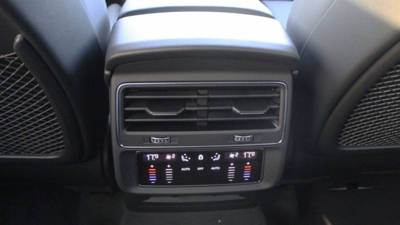 Audi Q8 AUDI Q8 3.0L COMPETITION PLUS MHEV AT (Export and Local)