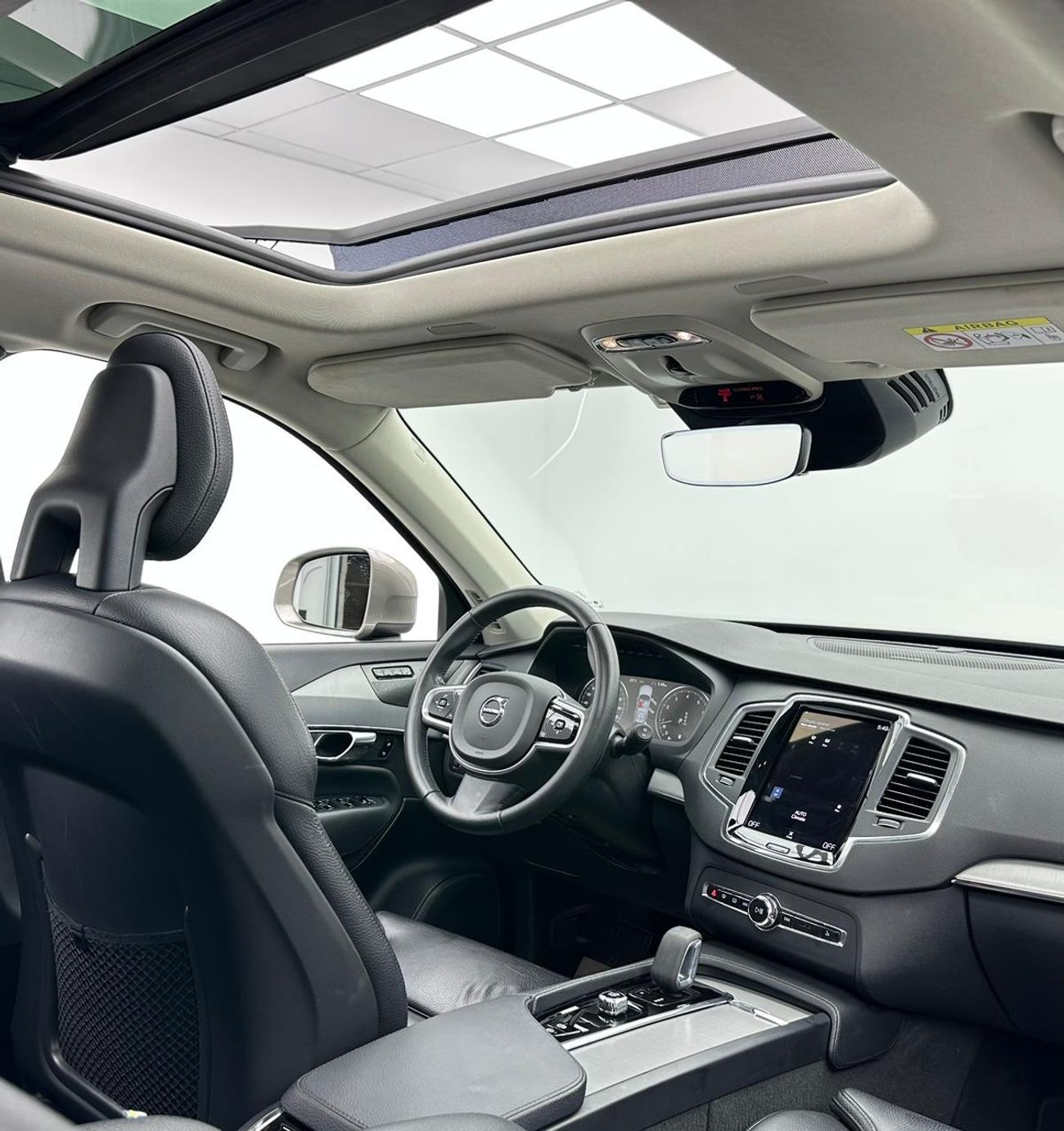 Volvo XC90 B5 Momentum 2.0L 2022 Volvo XC90 B5 Momentum, Jan/2027 Volvo Warranty, Volvo Full Service History, G