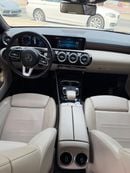 Mercedes Benz CLA250