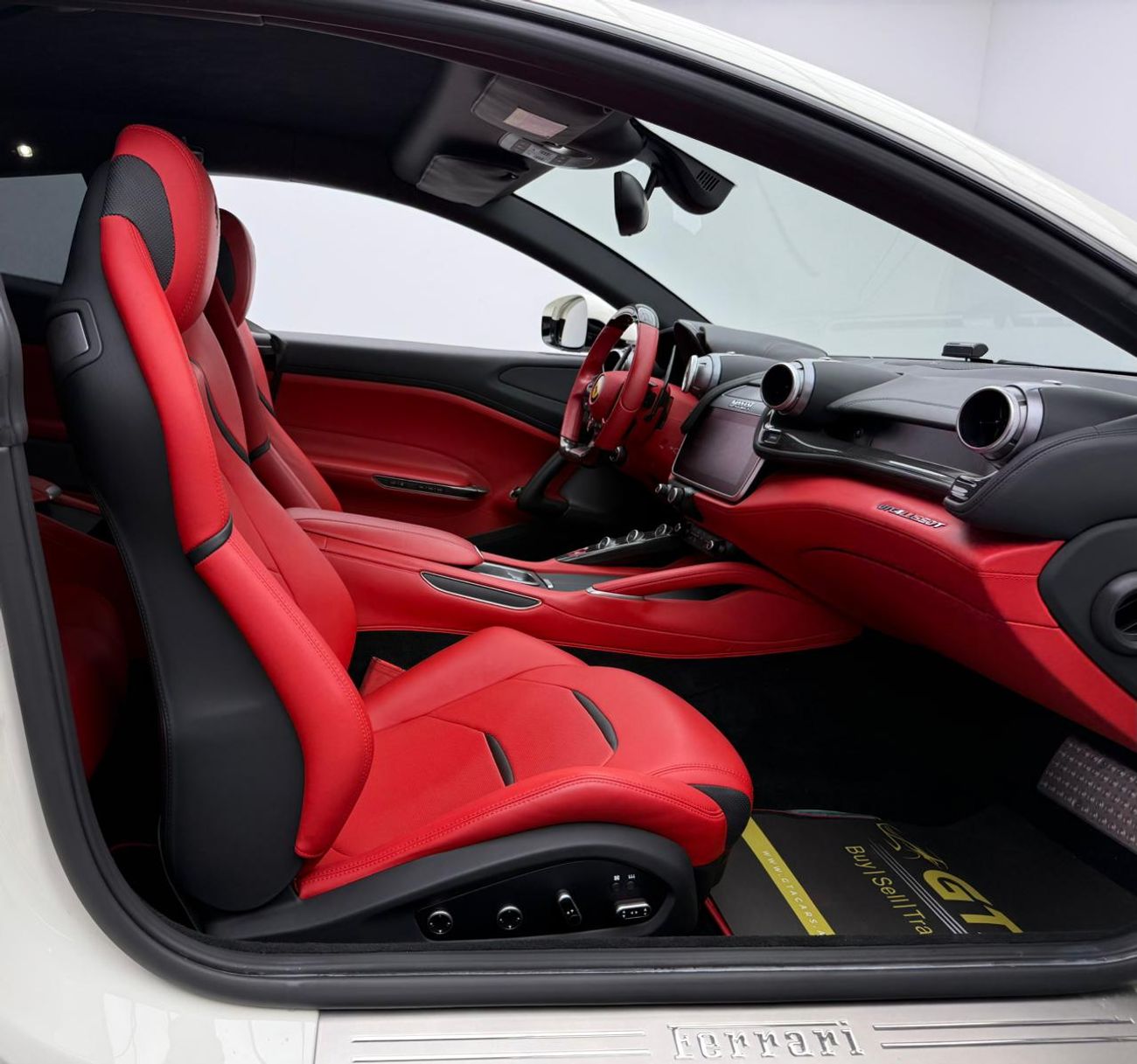 فيراري جي تي سي 4  لوسو 2018 Ferrari GTC4Lusso T, Full Ferrari Service History, Very Low Km, Excellent Condition