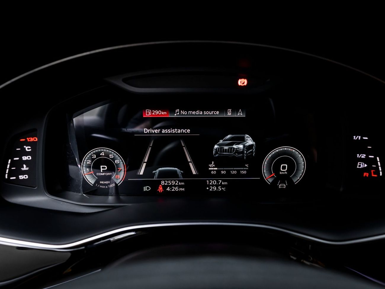 Audi Q8 55 TFSI quattro 3.0L 2021 Audi Q8 55 TFSI, 2026 Audi Warranty + Service Contract, Low KMs, GCC