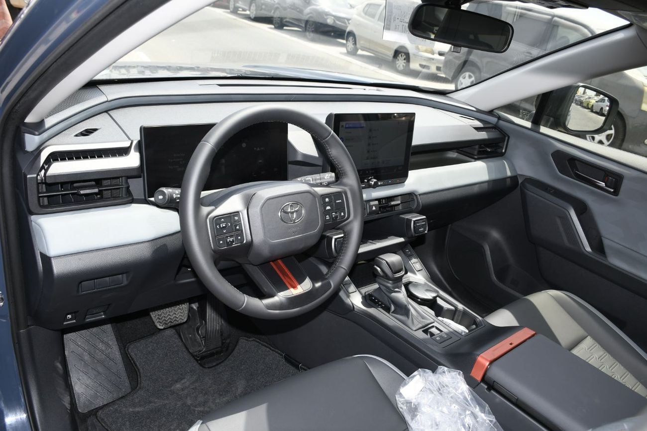 Toyota RAV4 ADVENTURE 2.5L HEV With Sunroof ! Rader (Ready Stock)