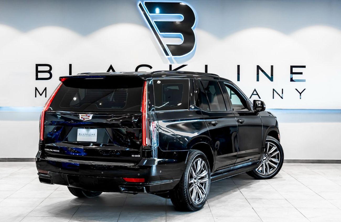 Cadillac Escalade 2022 Cadillac Escalade Sport Platinum, 2026 Agency Warranty, 2027 Agency Service Contract, Low KMs,
