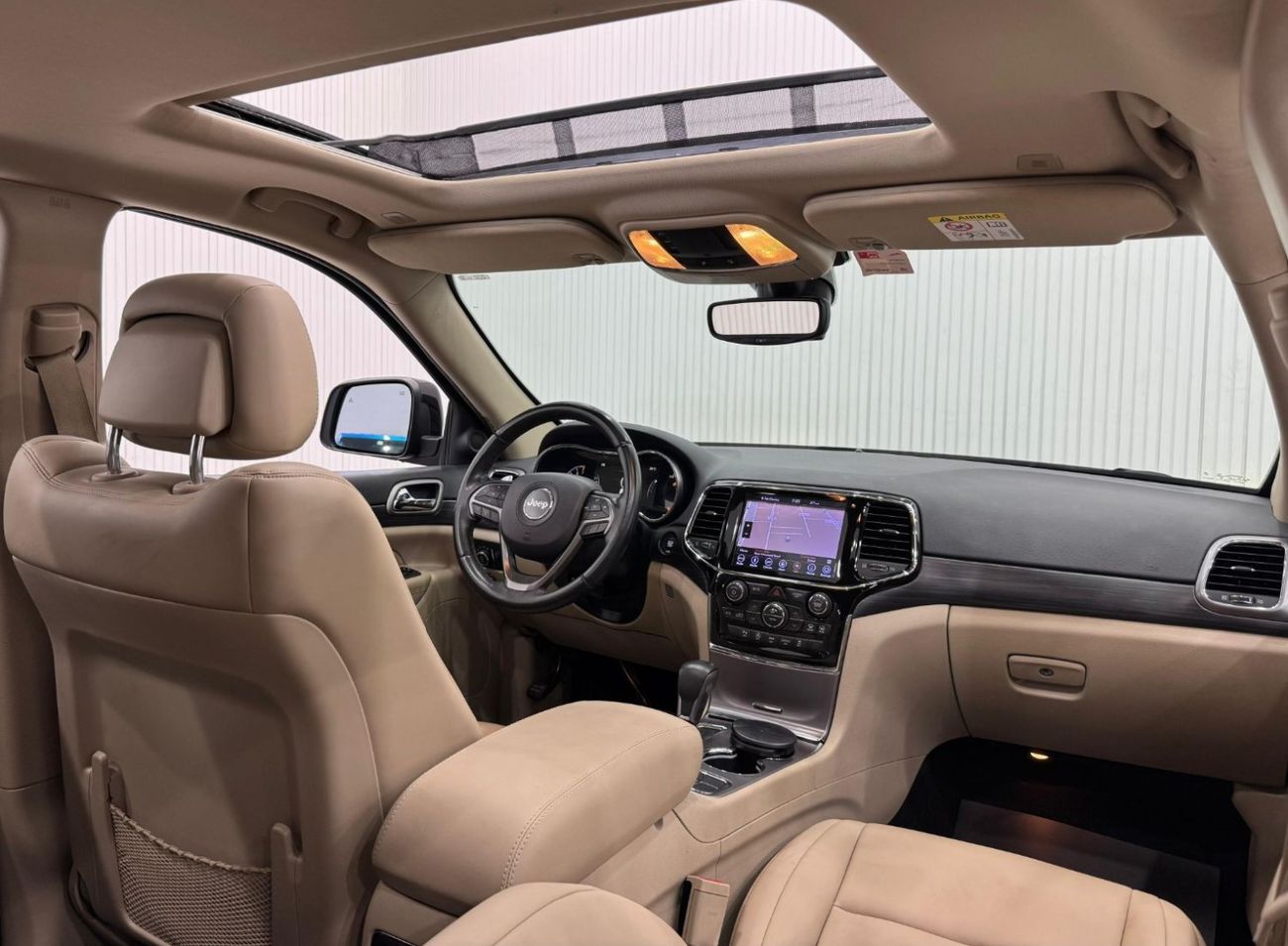 Jeep Grand Cherokee Overland 3.6L 2019 Jeep Grand Cherokee Overland, Warranty, Full Service History, Excellent Condition