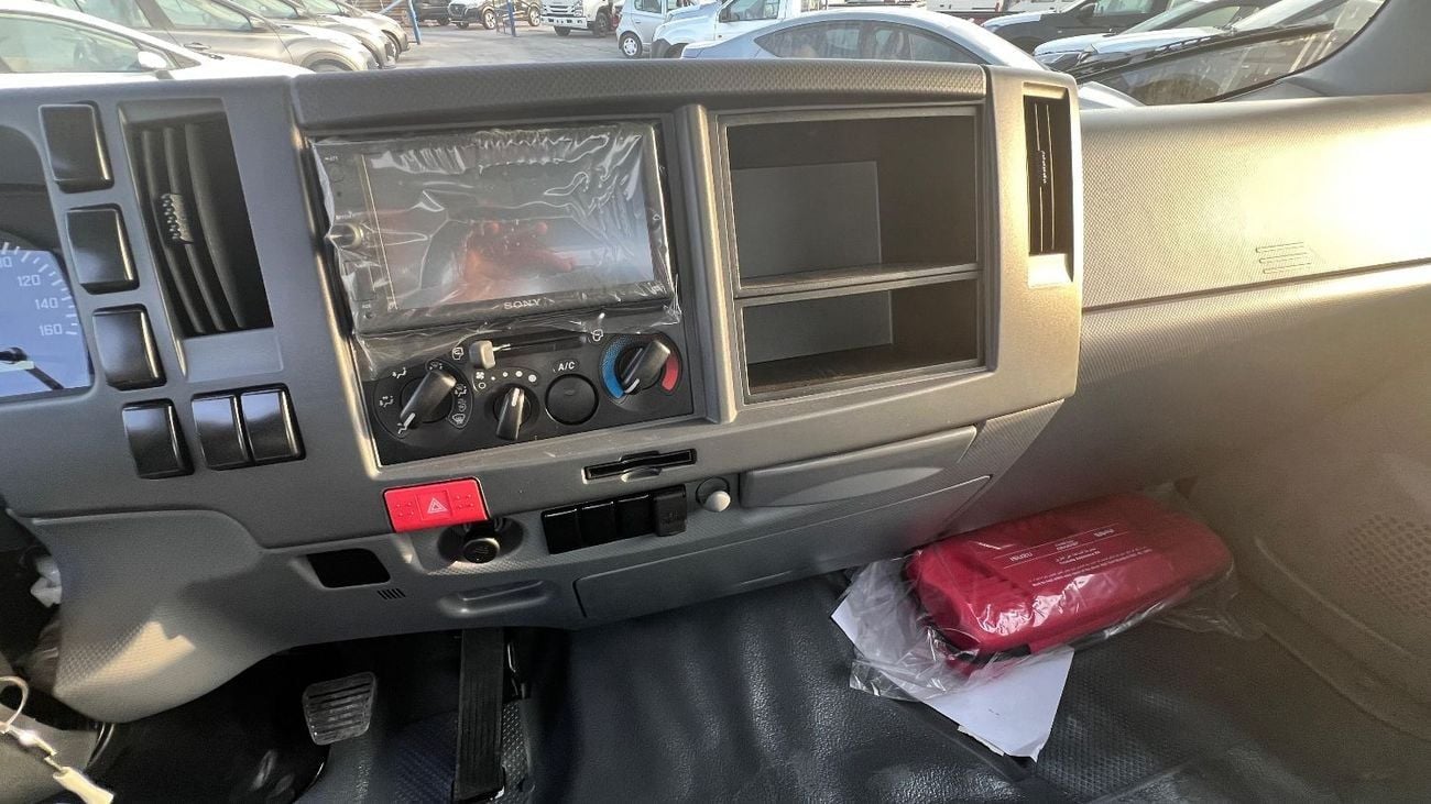 إيسوزو NPR Isuzu NPR85H22L GVW 6.5 Ton, Payload 4 Ton