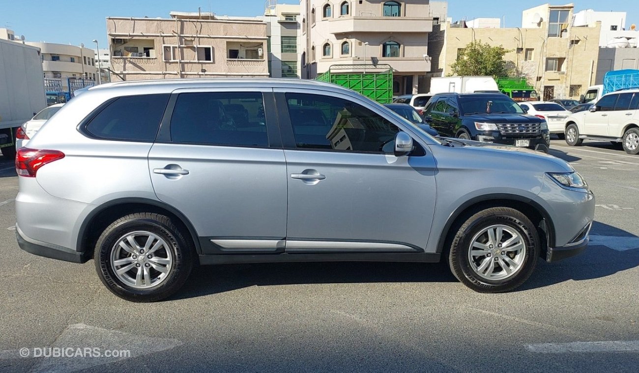 Mitsubishi Outlander GLX MID 2.4 | Zero Down Payment | Free Home Test Drive