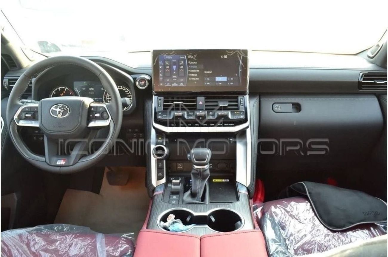 تويوتا لاند كروزر 3.3L DIESEL GR SPORT, RADAR