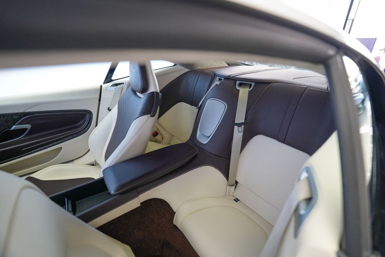 Aston Martin DB11 Std 5.2L