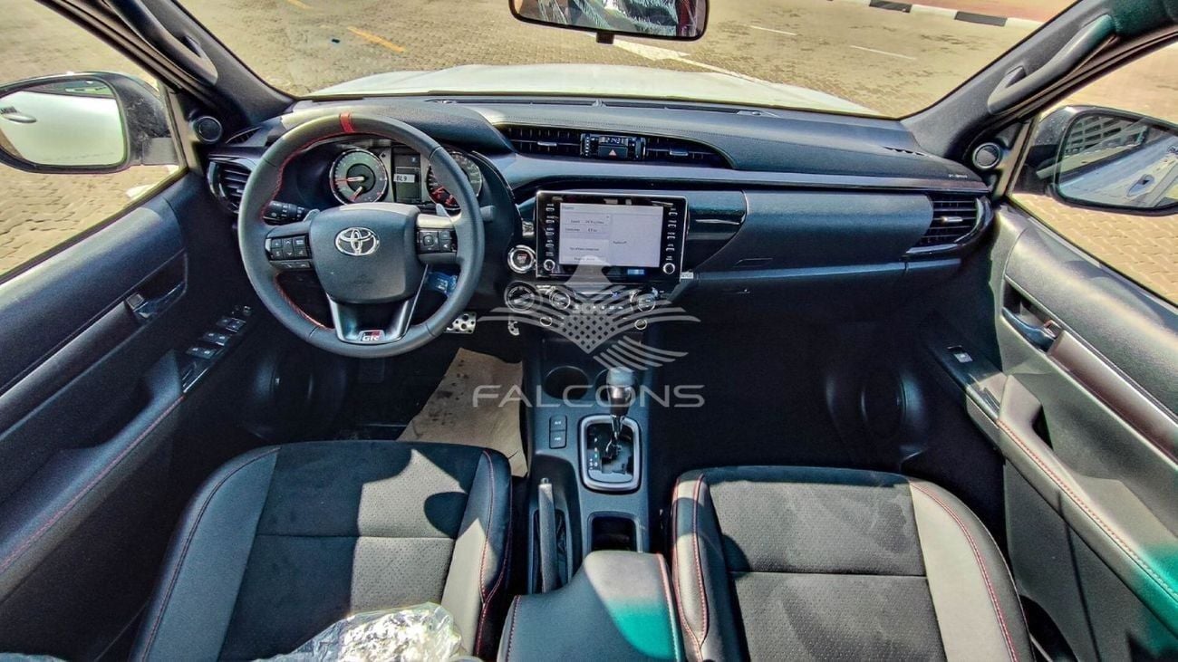 تويوتا هيلوكس GR SPORT Toyota/HILUX D DC 4WD/THGR1 2.8 DSL GR-SPORT AT