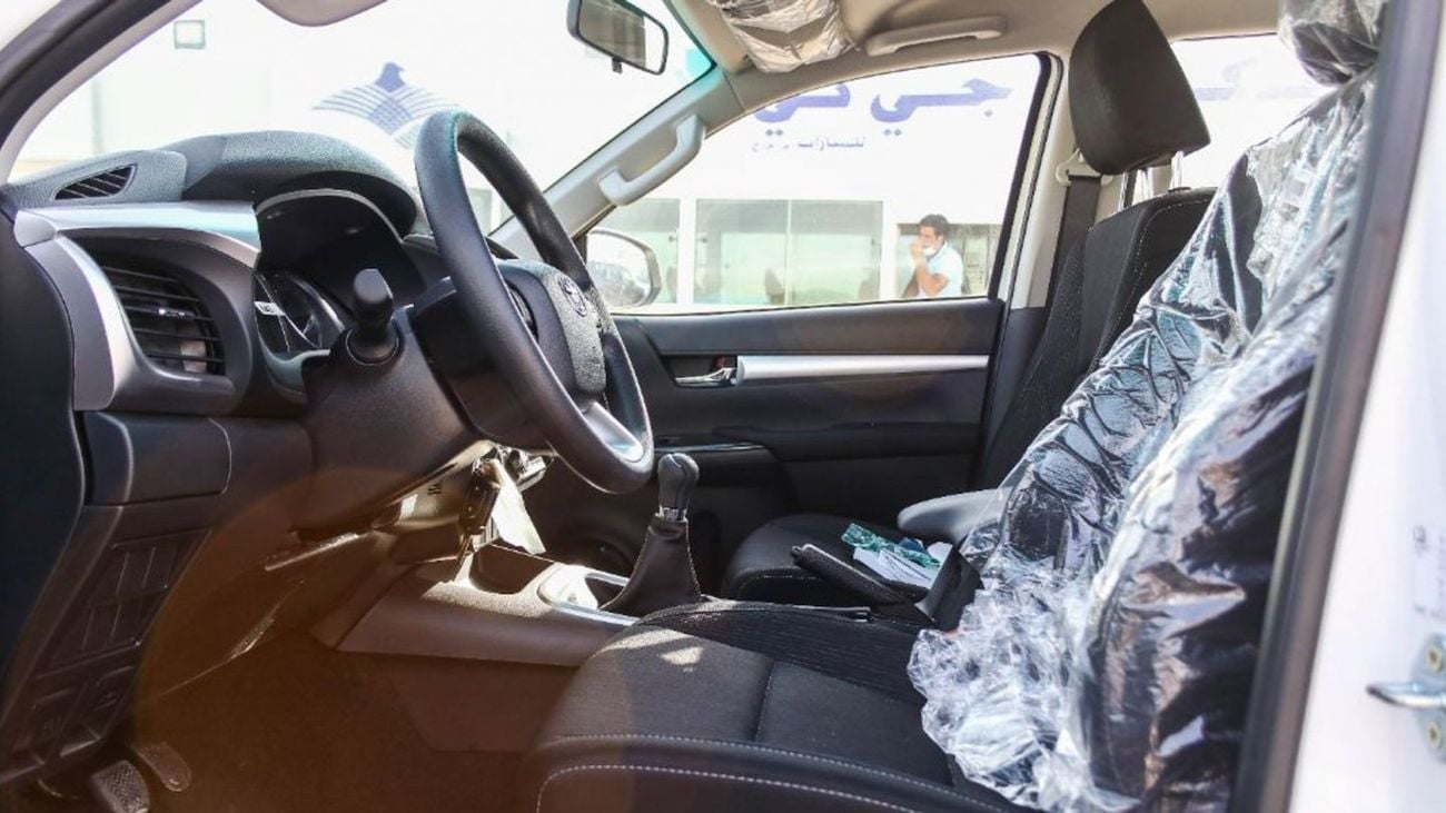 Toyota Hilux Toyota/HILUX D DC 4WD/00LV6 2.4L HIGH SPECS TURBO LV6 M T