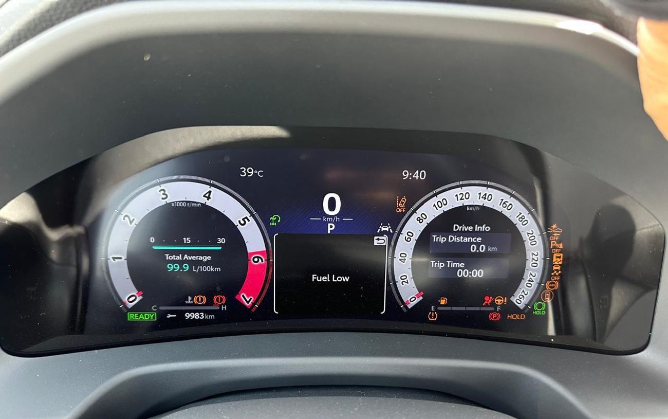 تويوتا لاند كروزر 3.5T VXR Hybrid