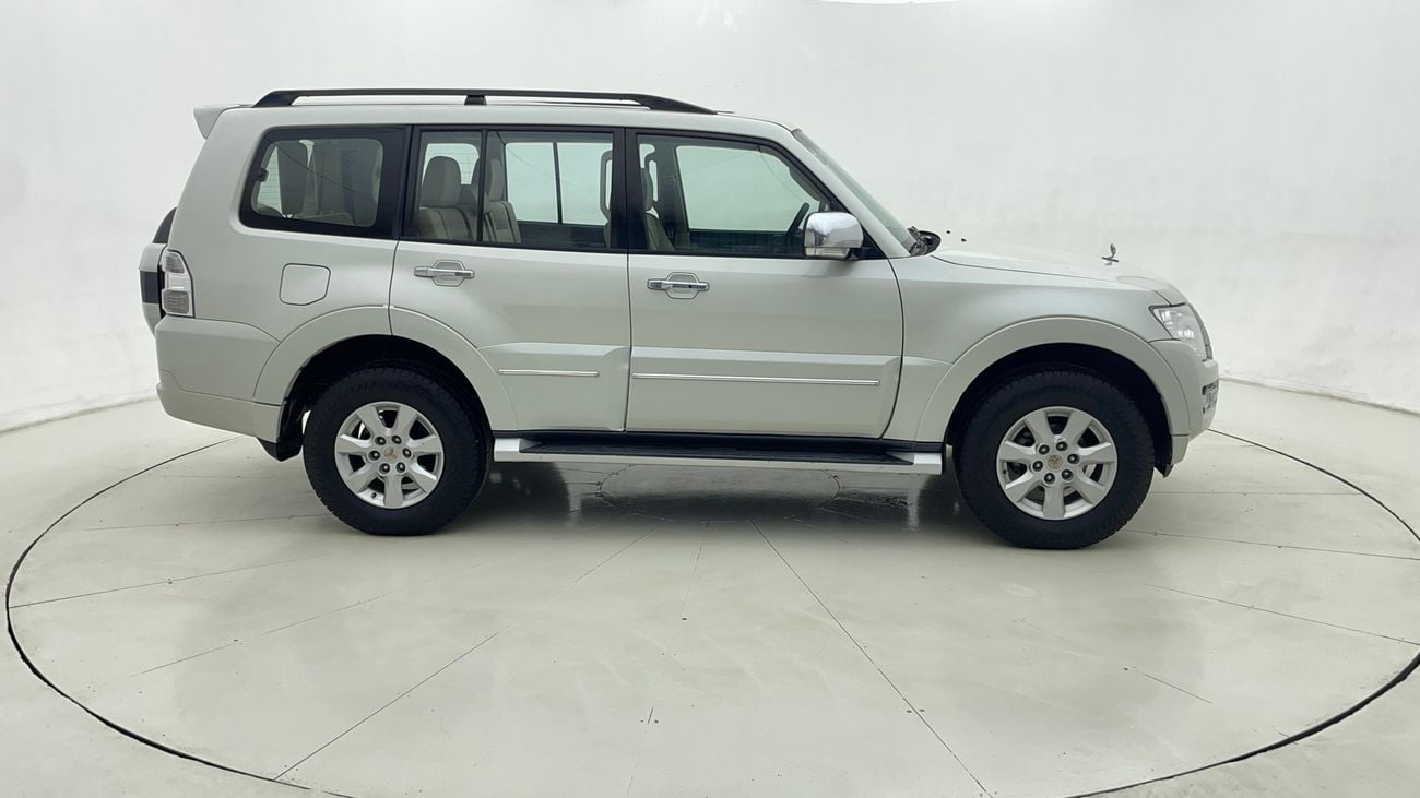 Mitsubishi Pajero 2022 GLS MIDLINE | AED 1091/Month | 0 DP | 30 Day Return | Warranty | Service History