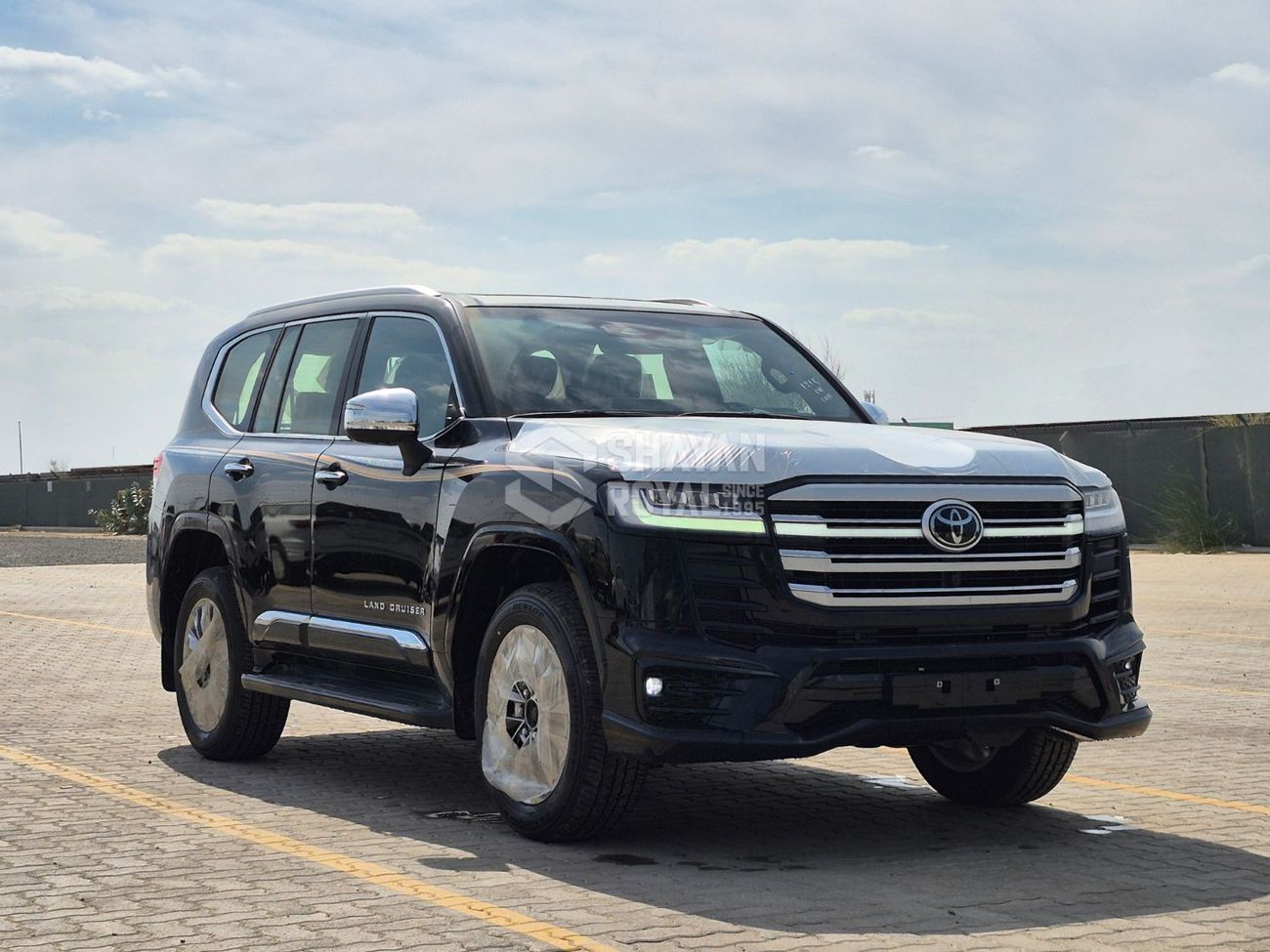 تويوتا لاند كروزر LC300 3.5L TWIN TURBO VXR FULL OPTION PETROL V6 AT 7S 2026MY