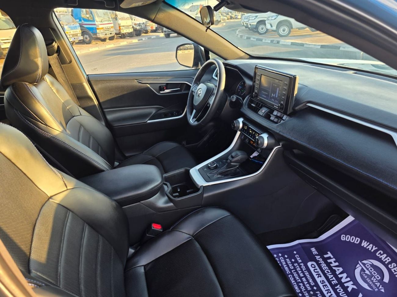 تويوتا راف ٤ SE Hybrid