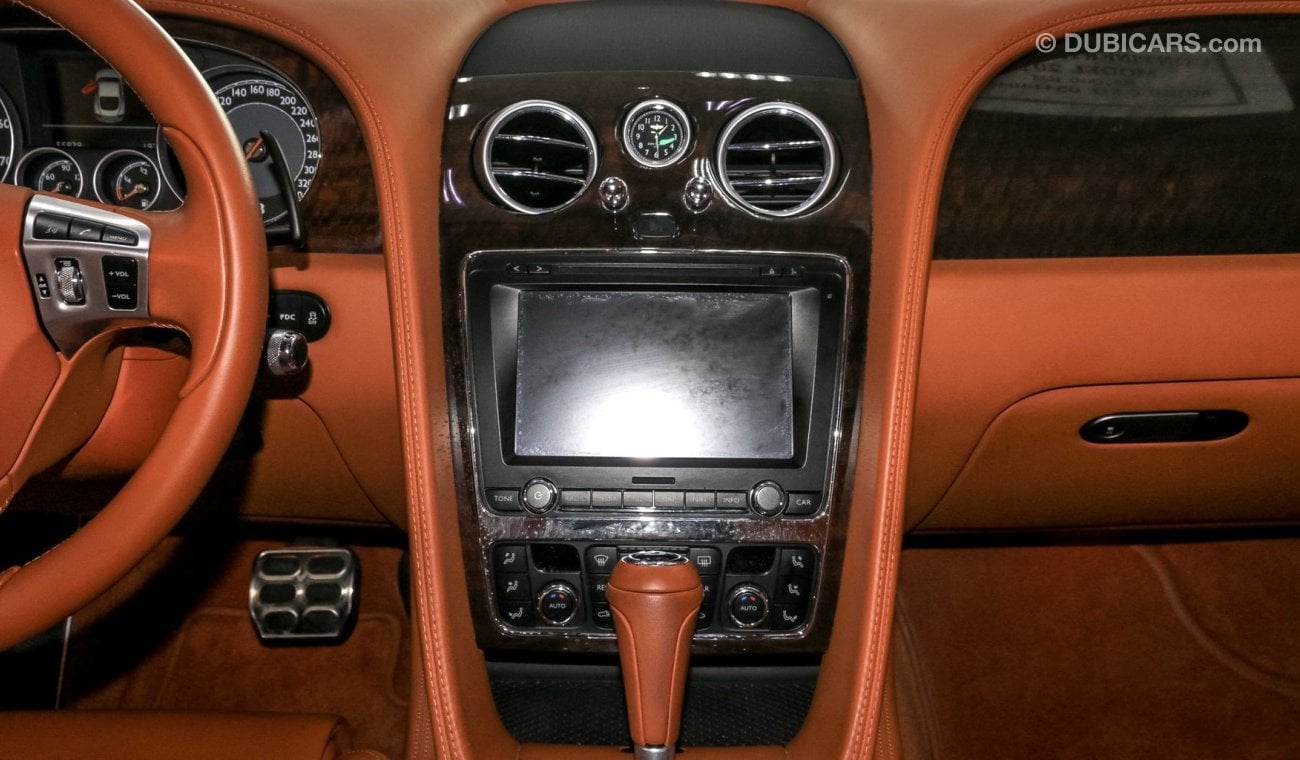 Bentley Continental GT Coupe, 2 Doors, GCC Specs.