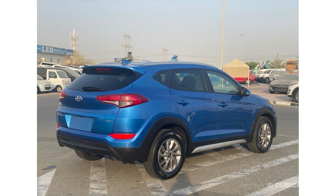 Hyundai Tucson AWD 2.0L V4 2018 AMERICAN SPECIFICATION