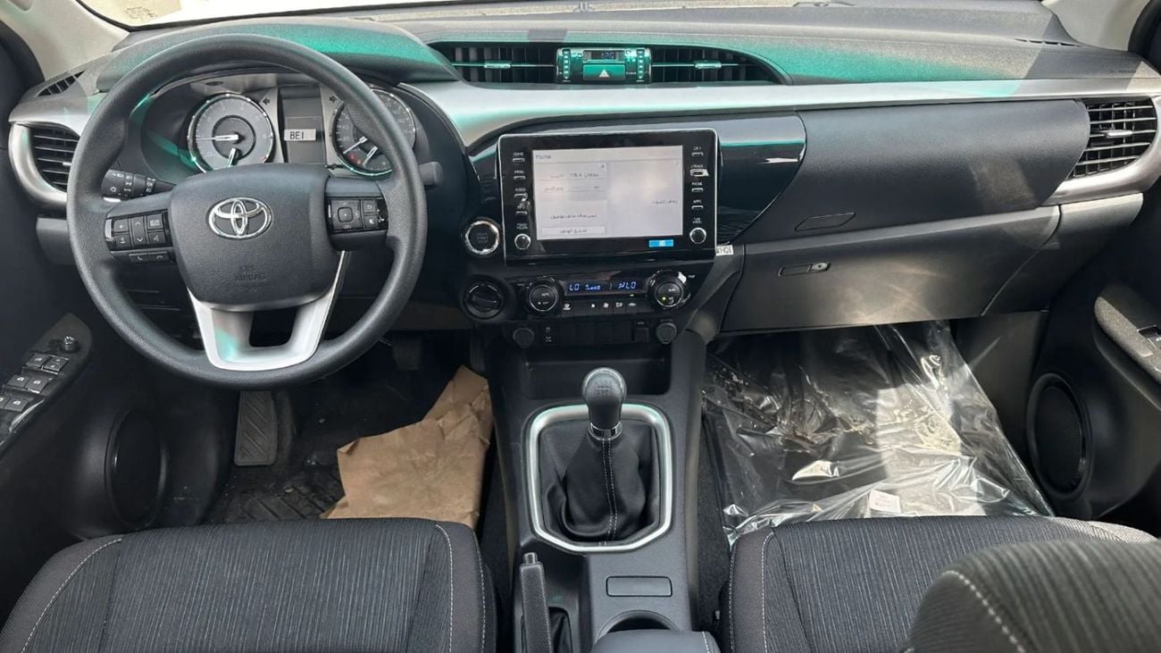Toyota Hilux Toyota Hilux 2.4 MT 2025 Full option with diff lock