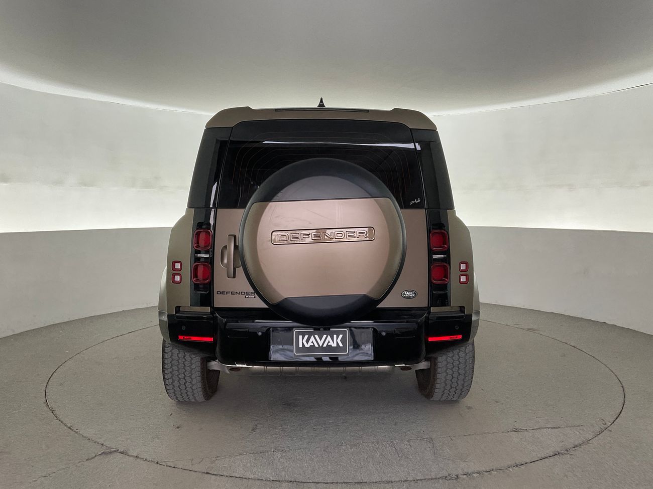 Land Rover Defender P400 90 HSE | Guaranteed Warranty | 0 Down Payment