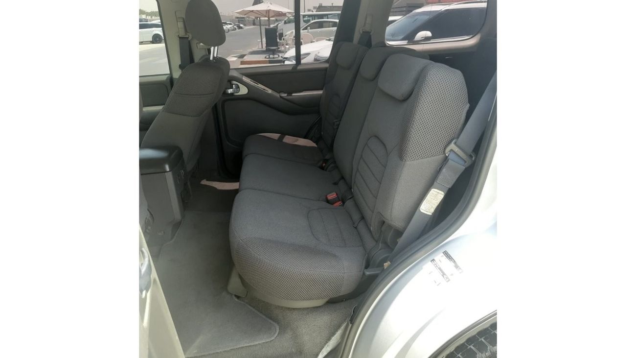 نيسان باثفايندر Nissan Pathfinder    Excellent Condition (GCC  _ SPEC) - MODEL 2009- VERY GOOD CONDITION   * CAR IN