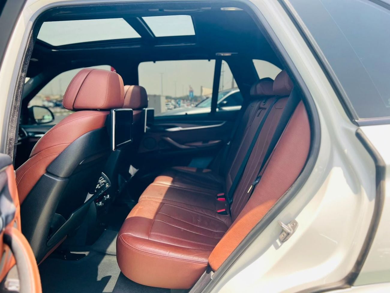 بي أم دبليو X5 35i EXCLUSIVE 35i EXECUTIVE