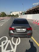 Mercedes-Benz A 200 premium 1.3L