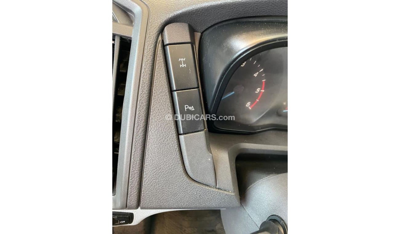 Ford Transit FORD TRANSIT 2015 DIESEL 15 PASSENGER ,CRUISE CONTROL ,AWD