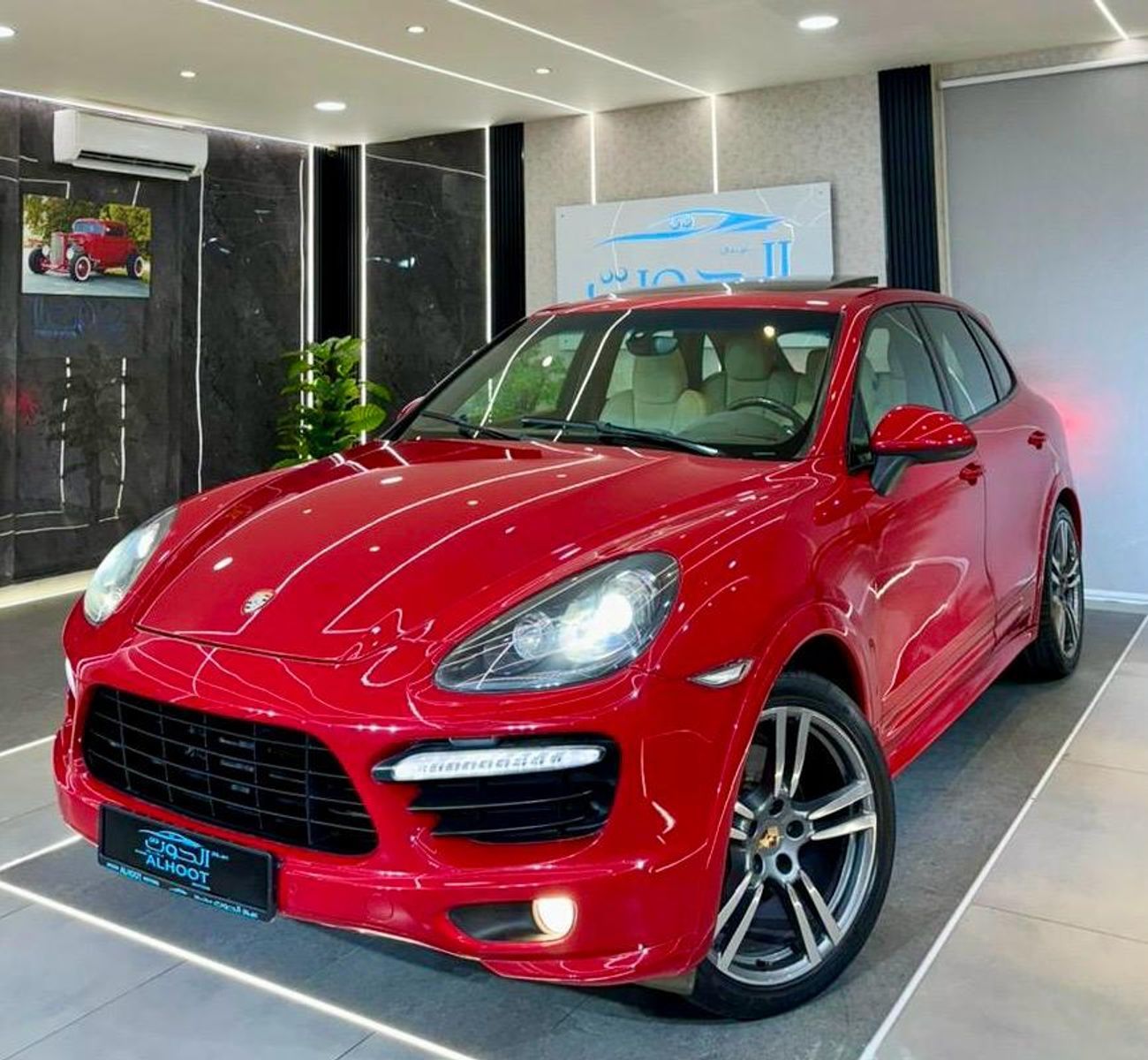 Porsche Cayenne GTS 4.8L BEST PORSCHE CAYENNE GTS I| FULL OPTIONS || GCC || FREE ACCIDENTS || WELL MAINTAINED
