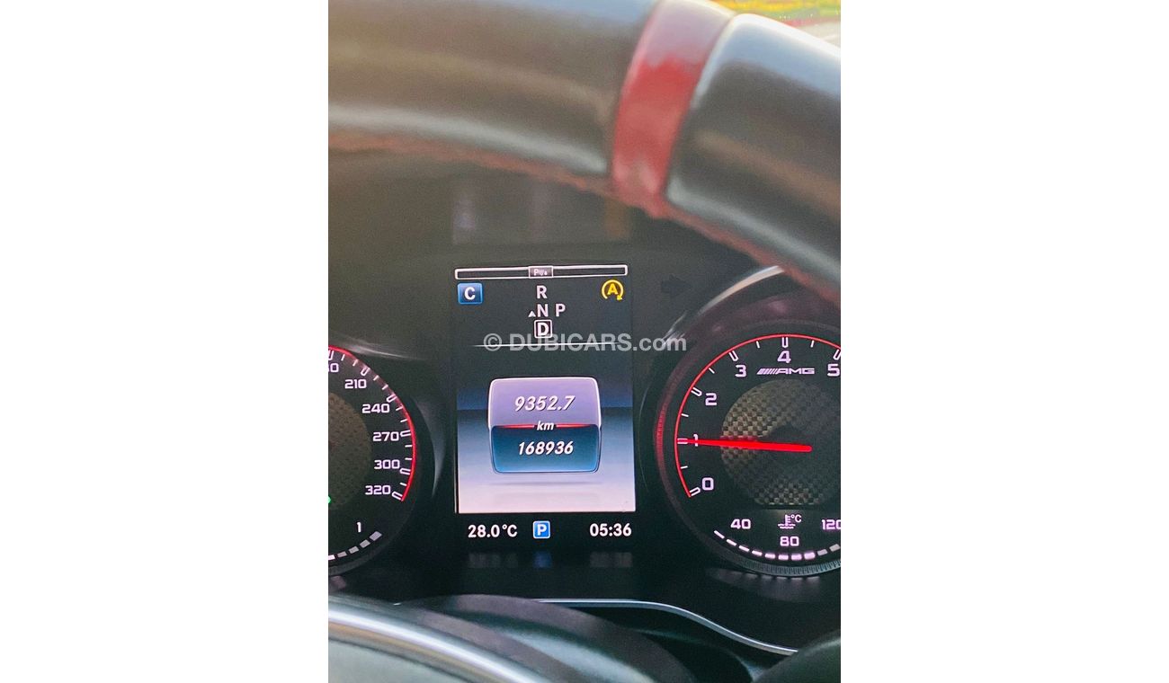 Mercedes-Benz C 63 AMG Mercedes Benz AMG C63S GCC 2015 full option edition 1 night package