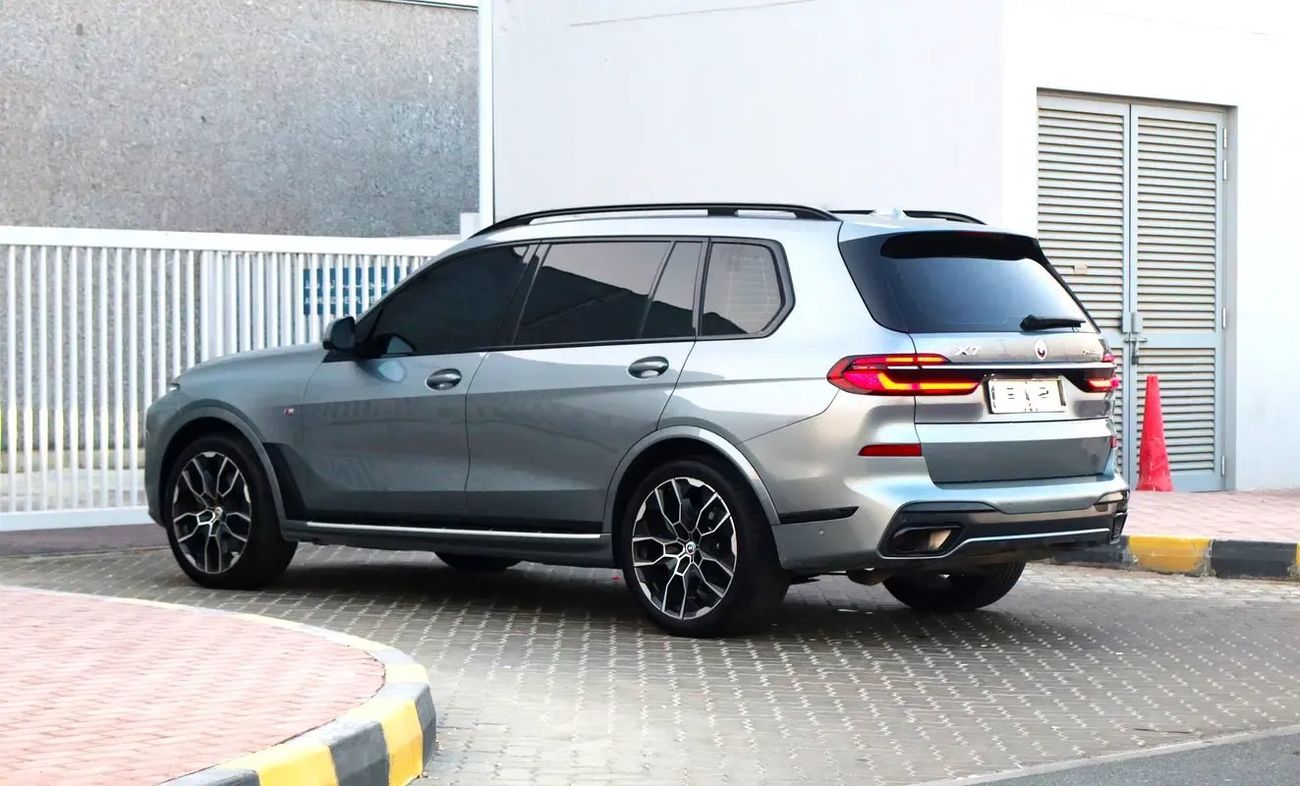 بي أم دبليو X7 XDRIVE40I M SPORT BMW X7 40 2023 مواصفات خليجية